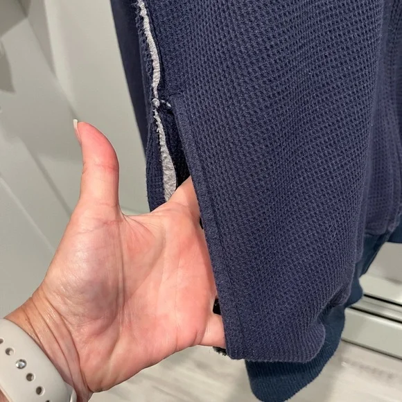 New York Yankees zip up hoodie - Picture 8 of 10